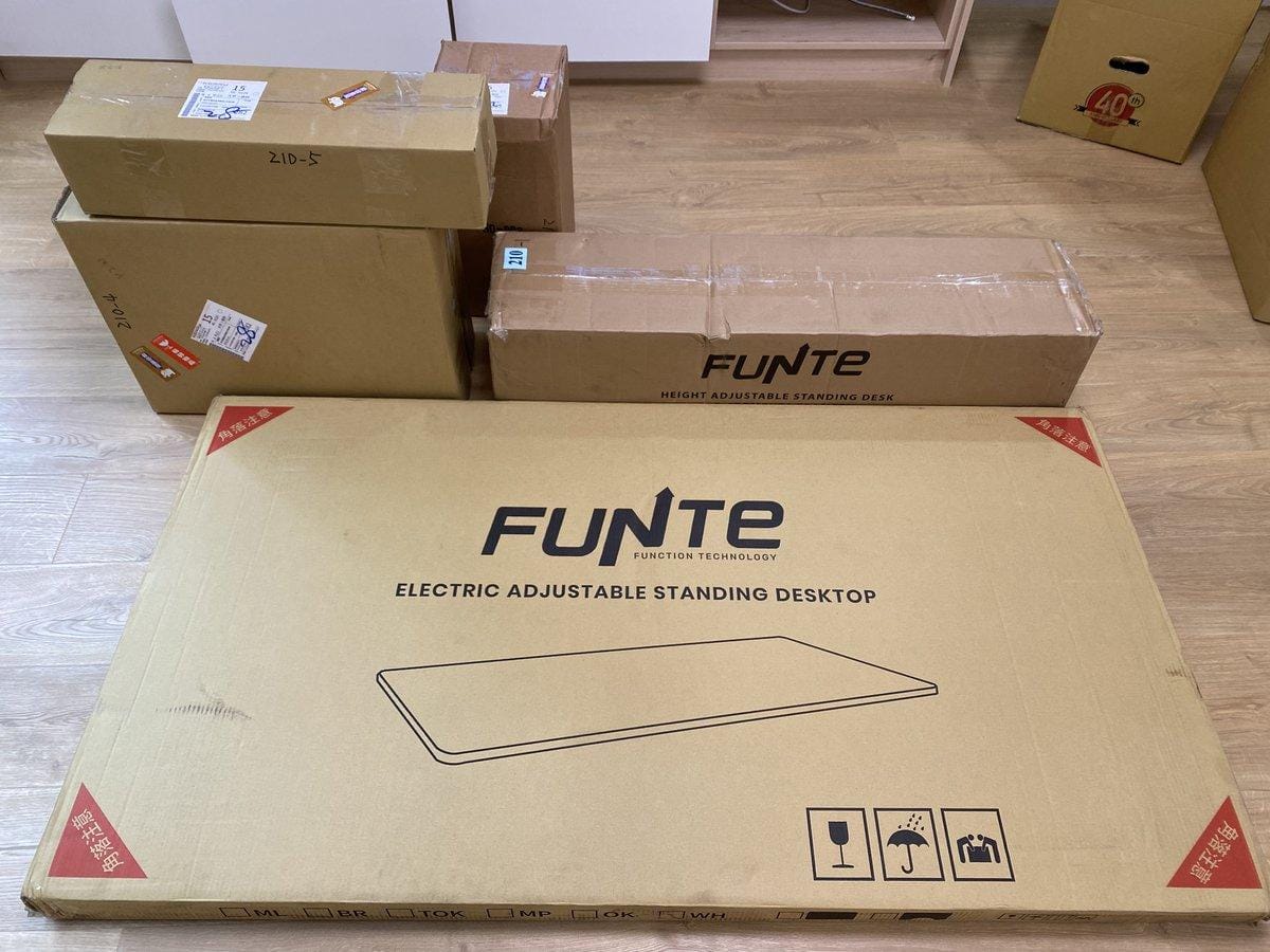 FUNTE 三節式電動升降桌 客製化加拿大楓木桌板 安裝開箱使用心得